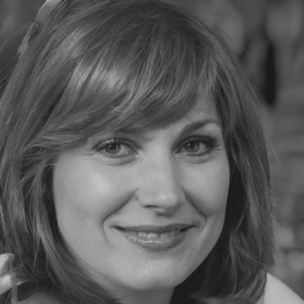 Marlene Hoffmann, Finanzanalystin